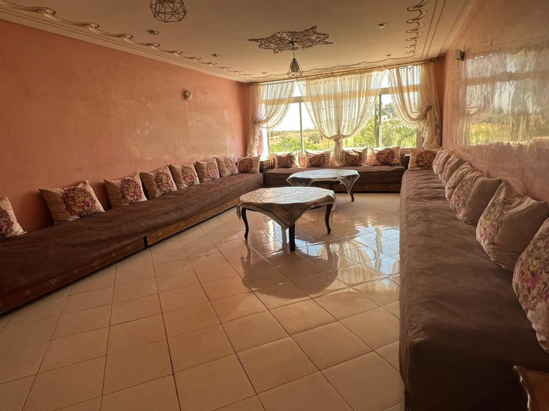 Stunning 3-Bed Villa in Fes near fes sais airport, Fès, Morocco