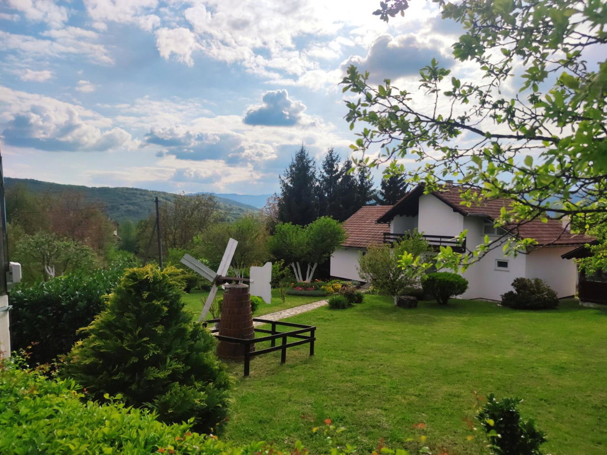 Hotel · Guest house Jandric - Near Plitvice lake, Free parking, Drežnik Grad