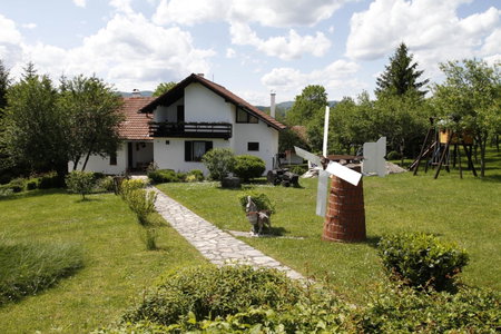 Guest house Jandric - Near Plitvice lake, Free parking, Drežnik Grad, Croatia