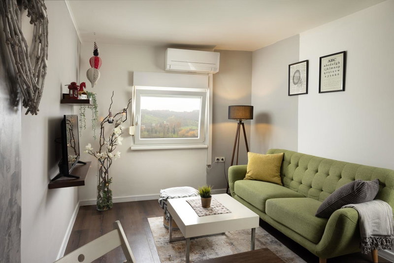 Apartment Viksa with Jacuzzi, Zagreb, Croatia