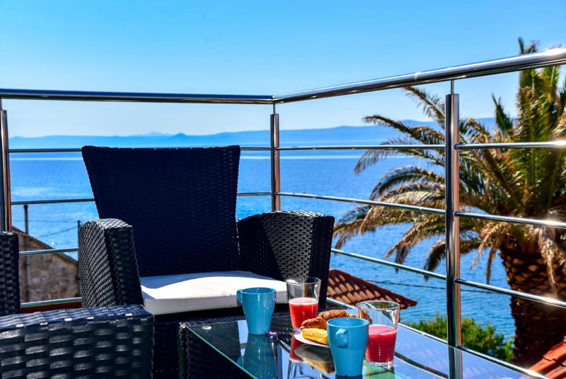 Sea Pearl Residence - Top beachfront location apartments in Bol centre, Bol, Croatia