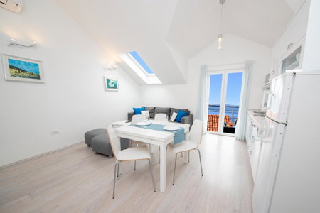 Sea Pearl Residence - Top beachfront location apartments in Bol centre, Bol, Croatia