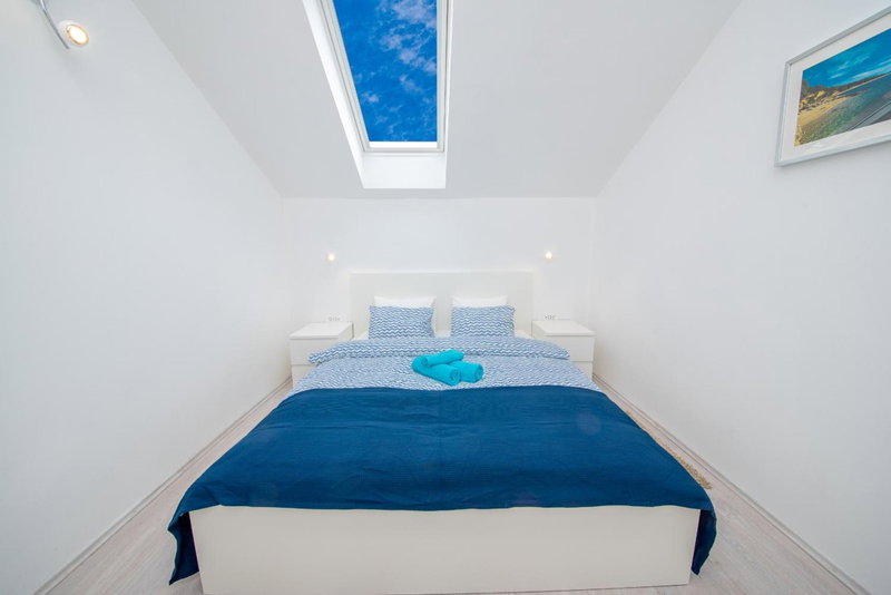 Sea Pearl Residence - Top beachfront location apartments in Bol centre, Bol, Croatia