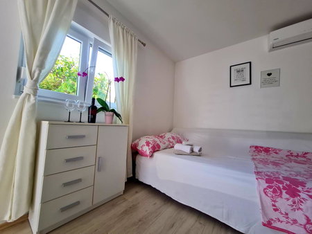 Apartmani Andrea, Promajna, Croatia