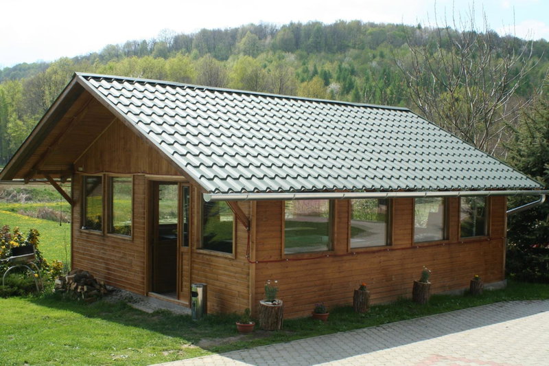 Gadányi Vendégház és Lovarda, Komló, Hungary
