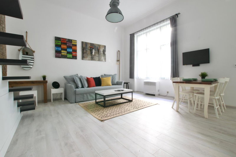 Standard Apartment by Hi5 - Wesselényi 8, Budapest, Hungary