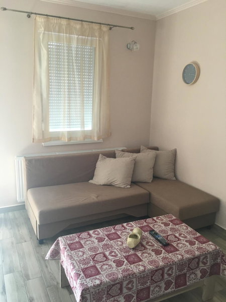 Szofi Apartman Pápa Fenyves u. 19., Pápa, Hungary