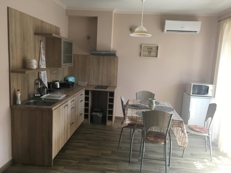 Szofi Apartman Pápa Fenyves u. 19., Pápa, Hungary