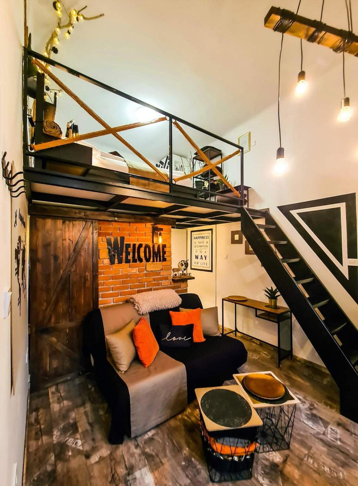 Rustic flat with perfect location, Hungary