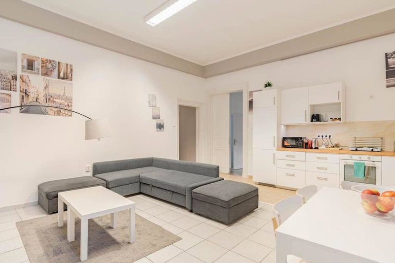 Queen Erzsebet apartment, Budapest, Hungary