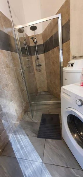 Queen Erzsebet apartment, Budapest, Hungary