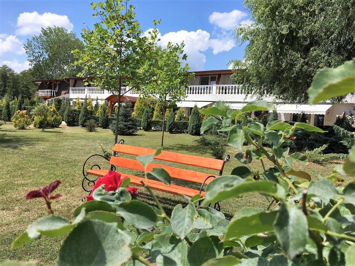 Hotel · Termál Apartman, Nyírbátor