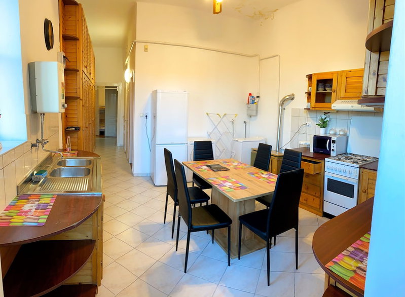 Central Hostel, Pecs, Hungary