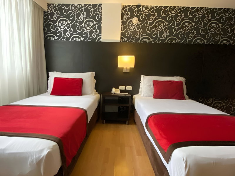 Hospedium Hotel Urban Bogotá Javeriana, Bogotá, Colombia
