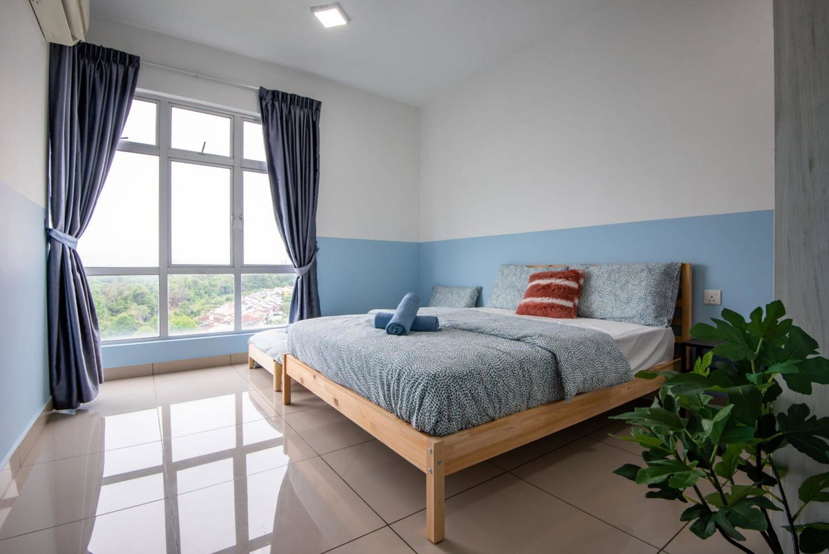 Hotel · Bright & Modern 3BR Suite FREE Parking, Johor Bahru