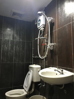 Iskandar Sinsuran Guesthouse, Kota Kinabalu, Malaysia