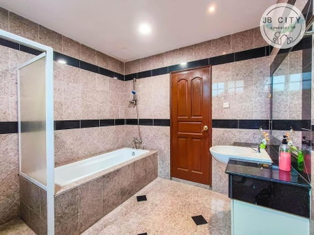 JB Town Villa by RR JBcity, Johor Bahru, Malaysia