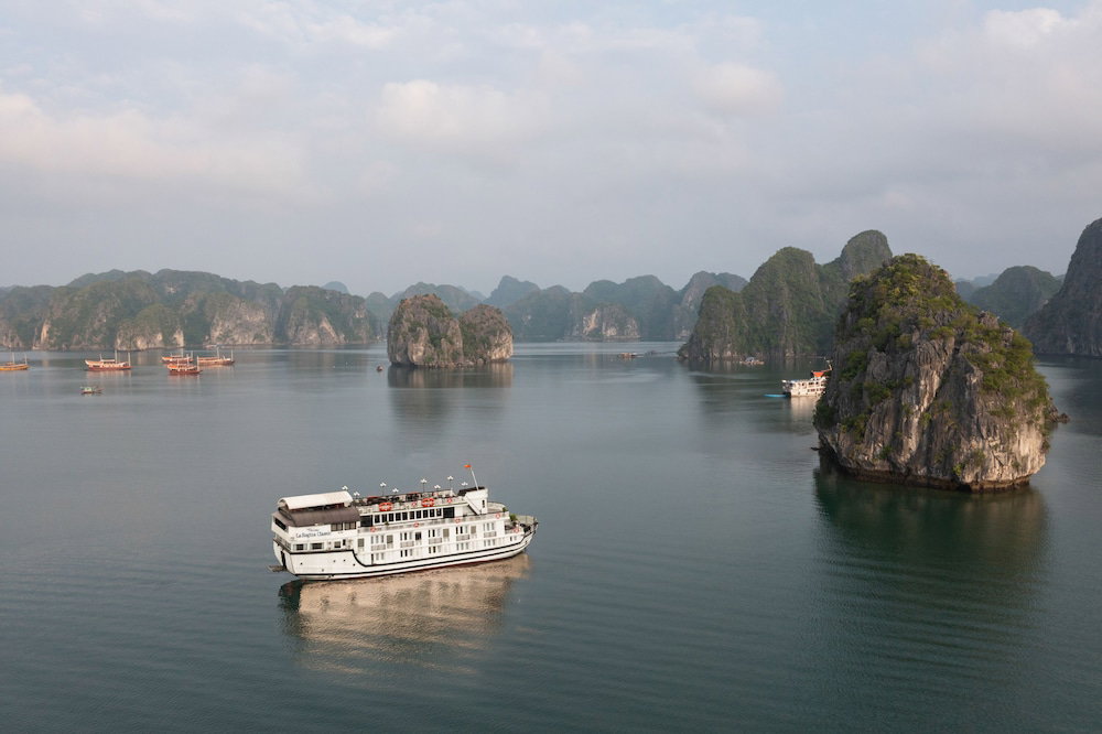 La Regina Classic Cruise, Vietnam