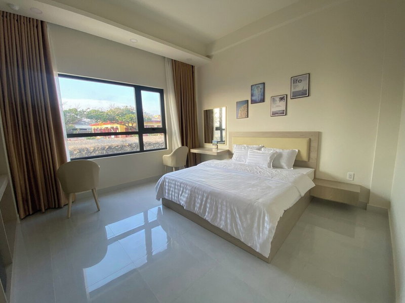 Island Sunset Hotel, Phu Quy, Vietnam