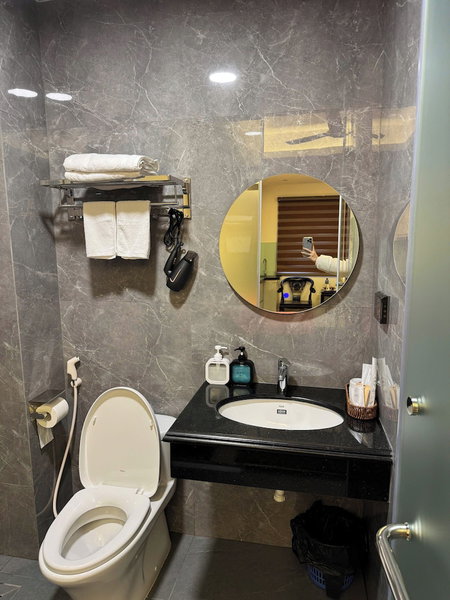 Huong Linh Apartment, Hanoi, Vietnam