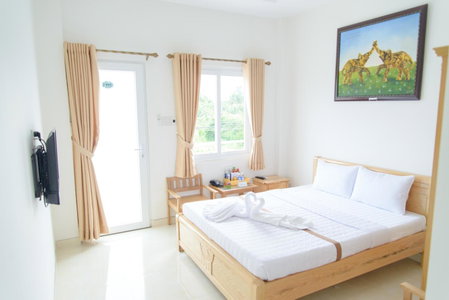 Hung Long Hotel, Ben Tre, Vietnam