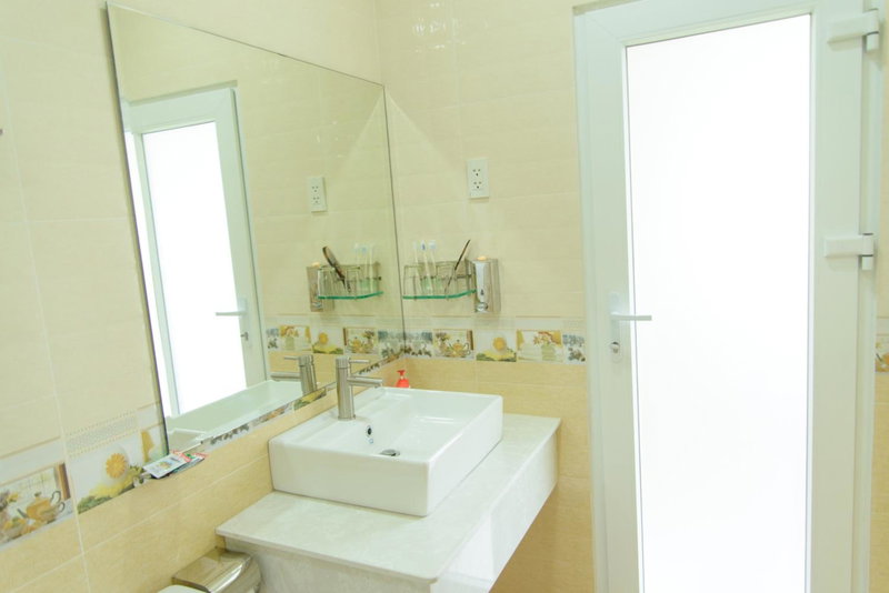 Hung Long Hotel, Ben Tre, Vietnam