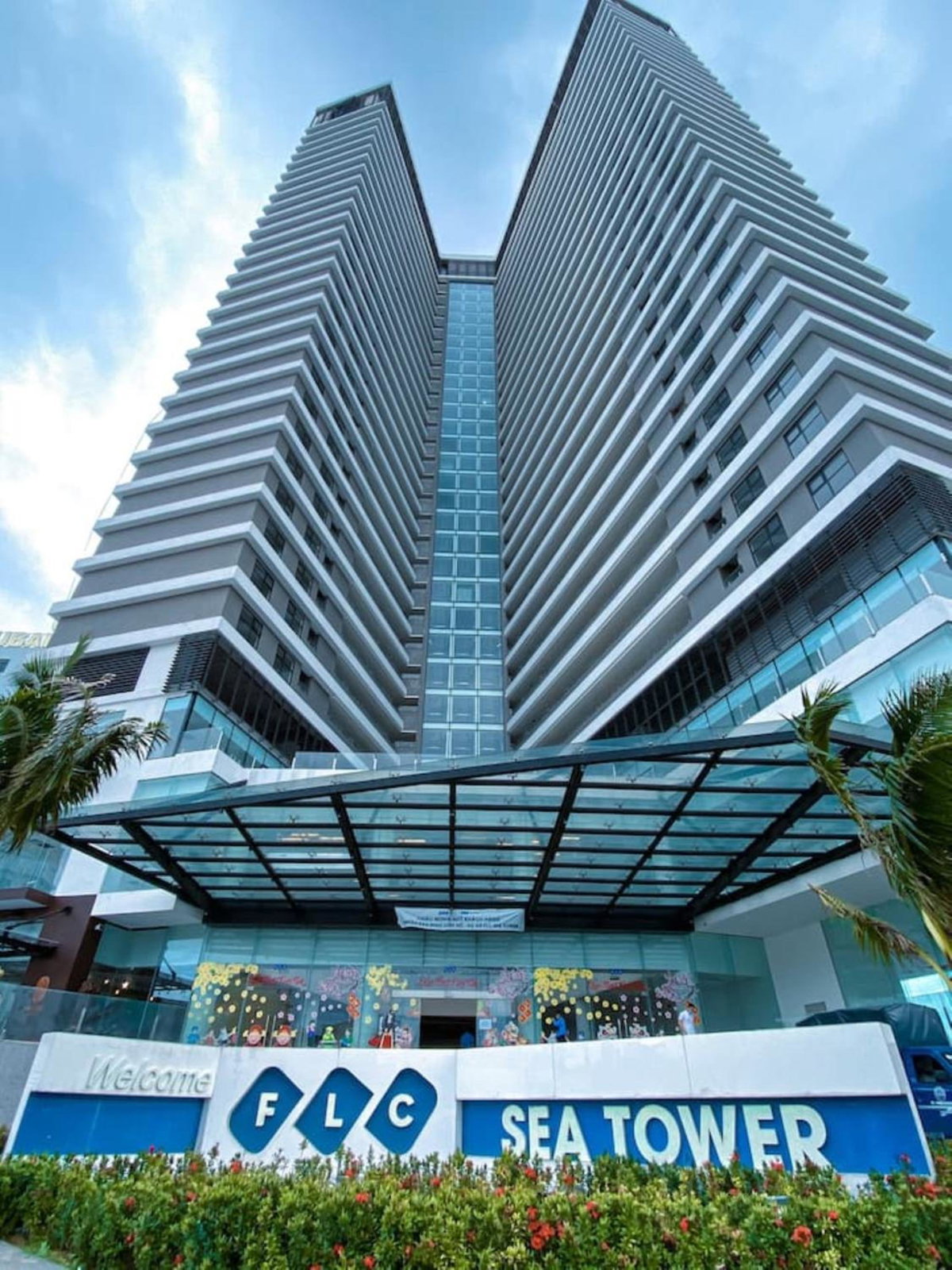 Hotel · FLC SEA TOWER APARMENT Hừng Đông GIÁP BIỂN, HỒ BƠI, Quy Nhon