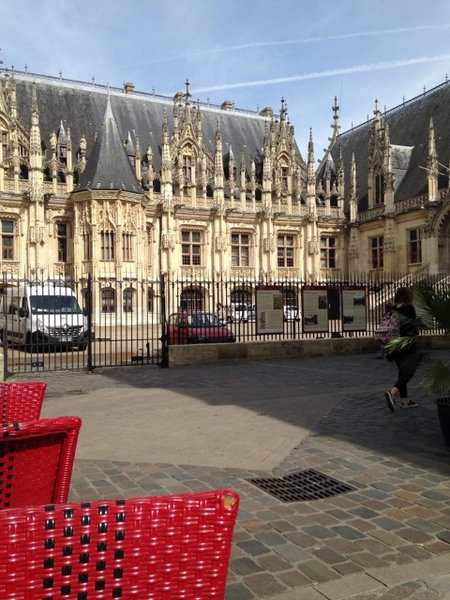 Les Initiés, Rouen, France
