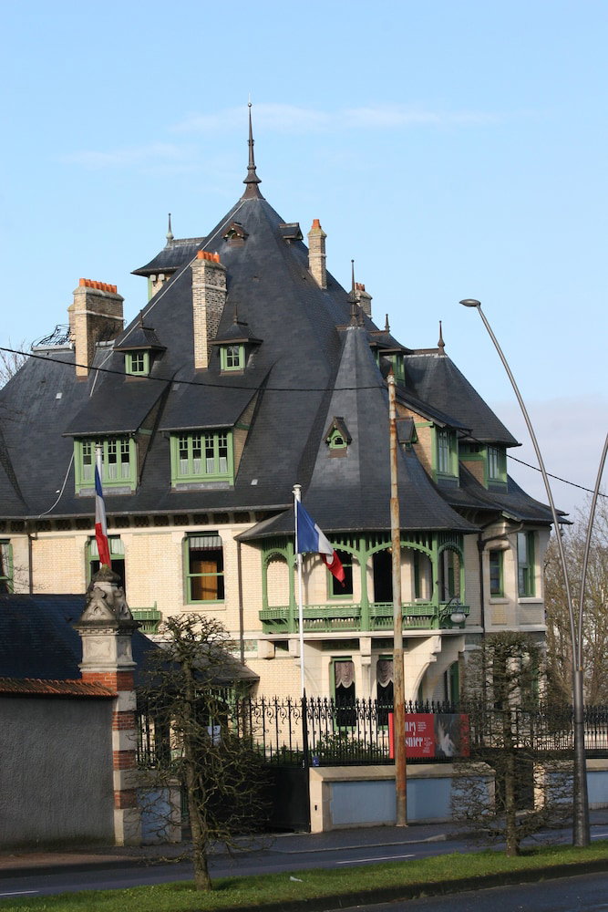 Les Suites Champenoises, France