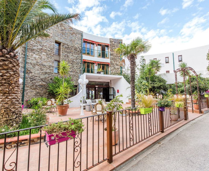 Hôtel le Catalan Restaurant Le Miradou, Banyuls-sur-Mer, France