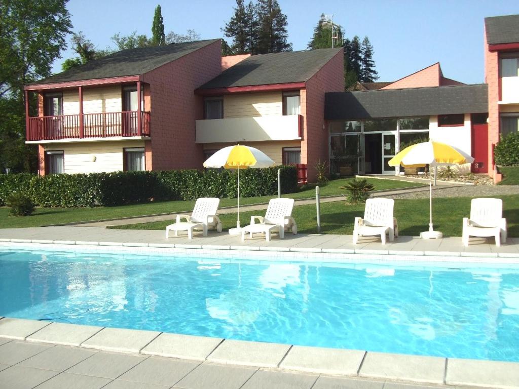 Hotel · Les Pavillons du Rooy, Salies-de-Béarn