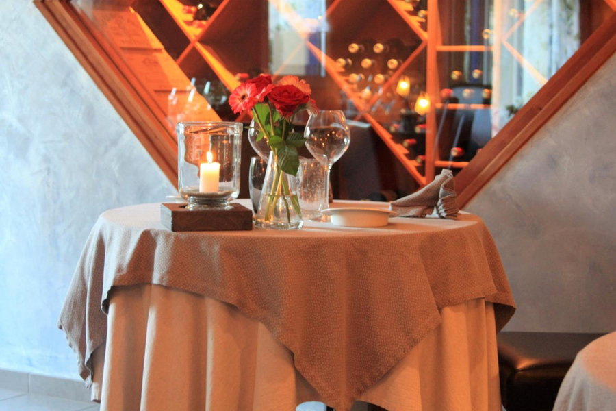 Hôtel - Restaurant l'Hortensia, Noyalo, France