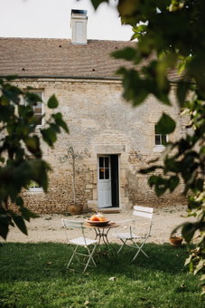 Les Granges Pelloquin, Bernieres-sur-Mer, France
