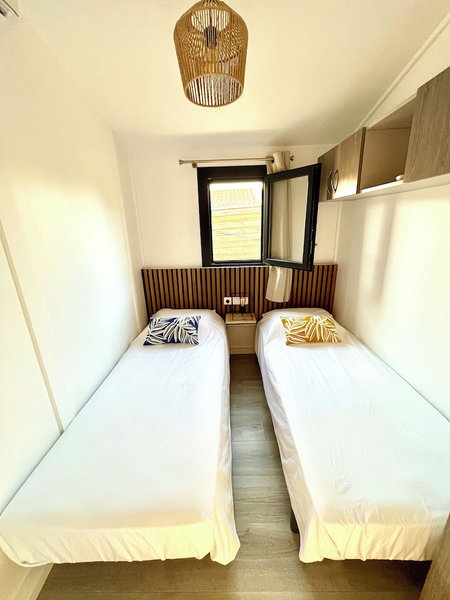 NUIKI Lodges, Montsegur-sur-Lauzon, France