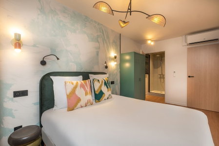 Montmartre Paris Suite, Paris, France