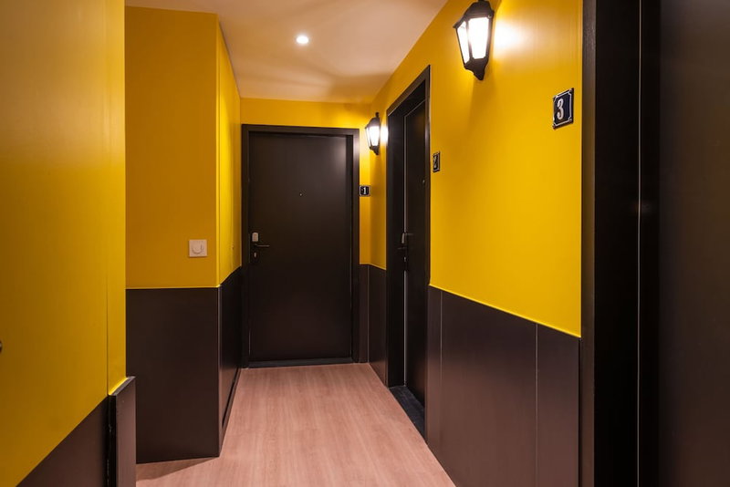Montmartre Paris Suite, Paris, France