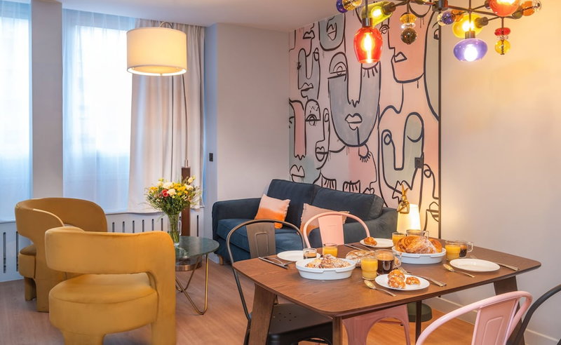 Montmartre Paris Suite, Paris, France