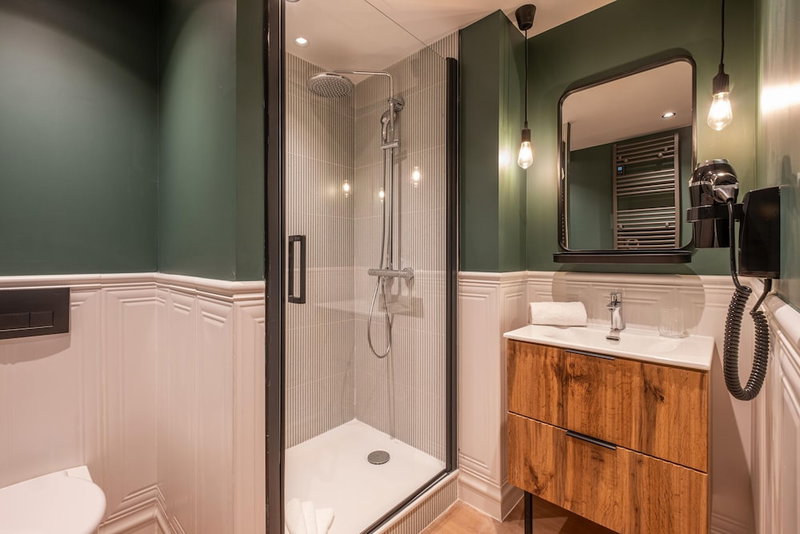 Montmartre Paris Suite, Paris, France