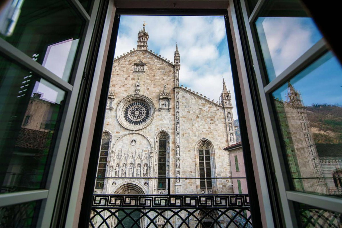 Hotel · Aurum - Como Luxury Suites, Como