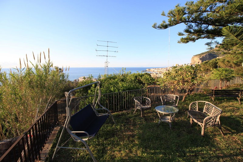 B&B Villa Rosa, Cefalù, Italy