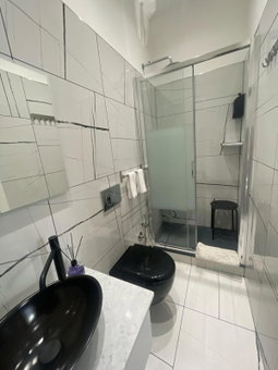 Laura Rooms, La Spezia, Italy
