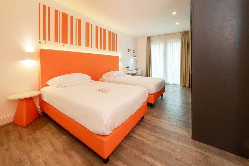 Hotel Al Campanile - Luxury Suites & Apartments, Baveno, Italy