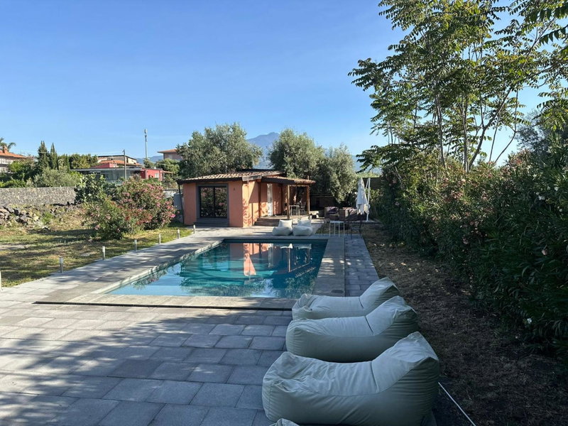 Ottomood B&B and Apartments, Tremestieri Etneo, Italy