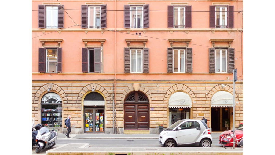 Easybnb - Dea Roma, Rome, Italy