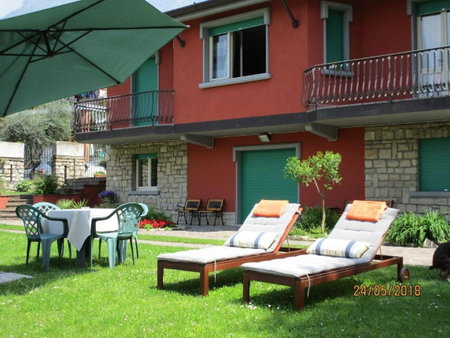 Villa Leilani B&B, Sale Marasino, Italy
