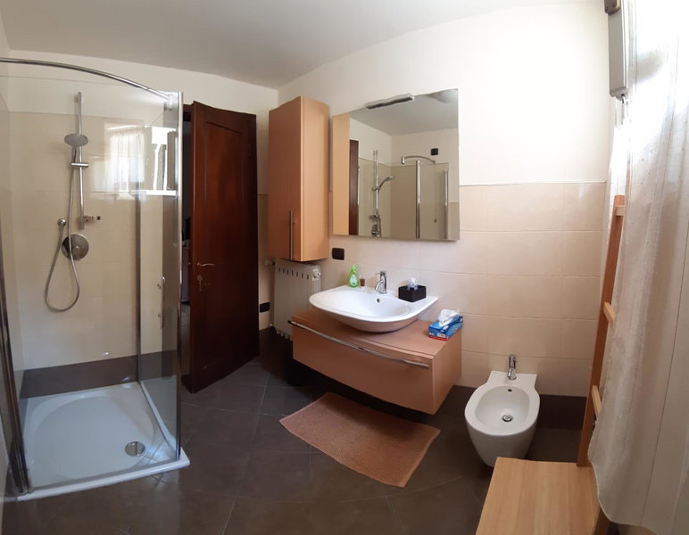 Villa Leilani B&B, Sale Marasino, Italy