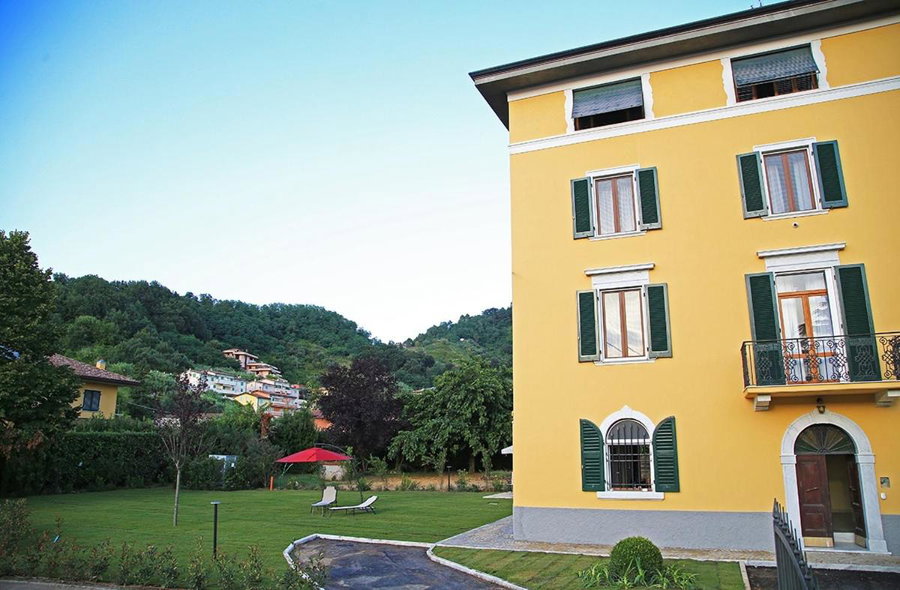 Mikeme, Carrara, Italy