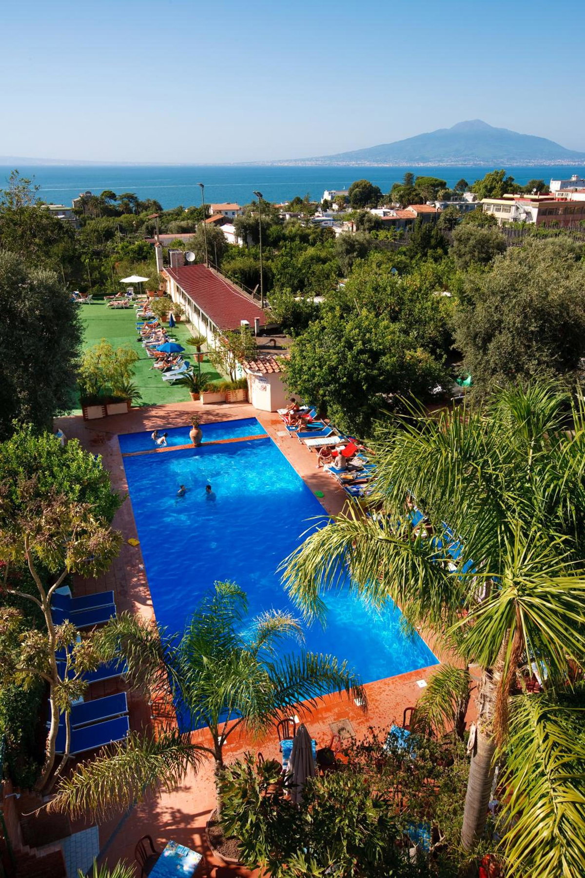 Hotel · Sorrento Comfort Rooms con piscina, Sorrento
