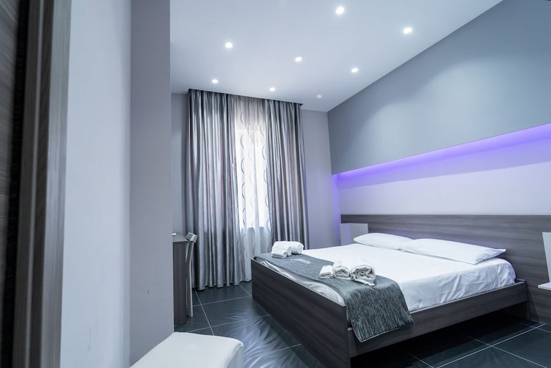 Al Campanile H. Napoli Centro by ClaPa Group Dislocated Hospitality, Naples, Italy