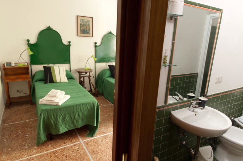 2 Passi Da, Rome, Italy